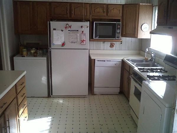 2nd image of 1823 3rd St