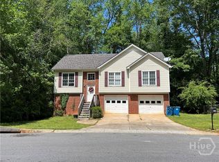 174 Spring Lake Dr, Athens, GA 30605