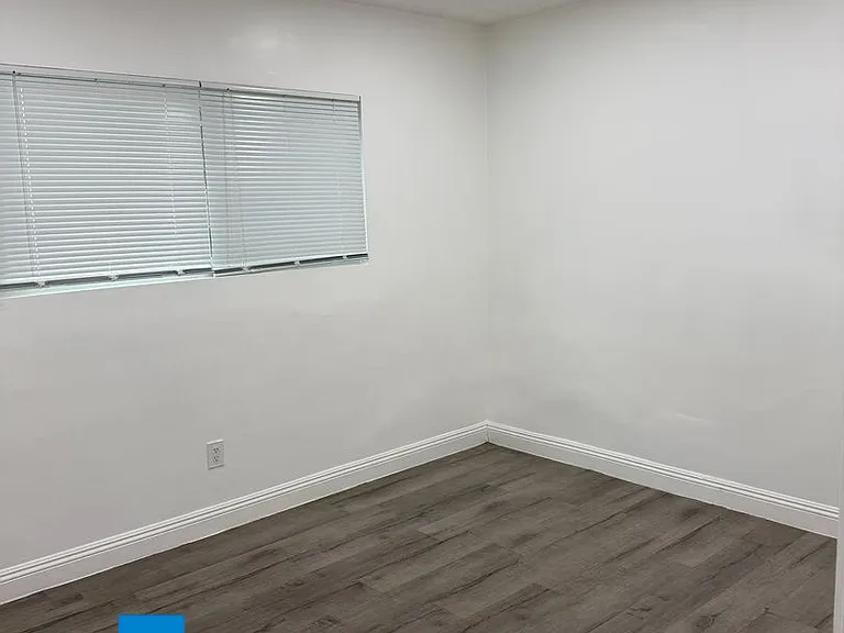 5739 Halbrent Ave #28 — Photo 4