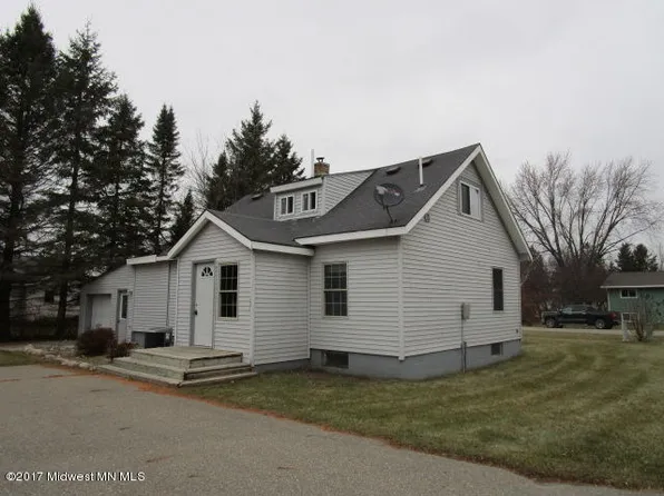 209 2nd St SE, Sebeka, MN 56477