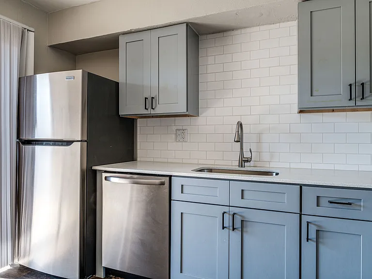 Barrett Apartment Homes — Photo 69
