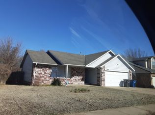 12427 E 35th St, Tulsa, OK 74146