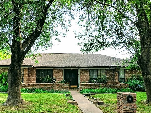 2nd image of 113 E Ulex Ave