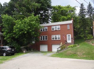 108 Rosecrest Dr, Pittsburgh, PA 15229