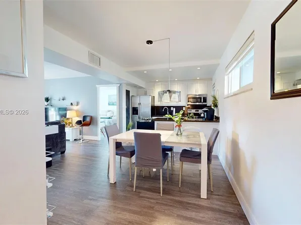 2076 S Ocean Dr APT 211, Hallandale Beach, FL 33009