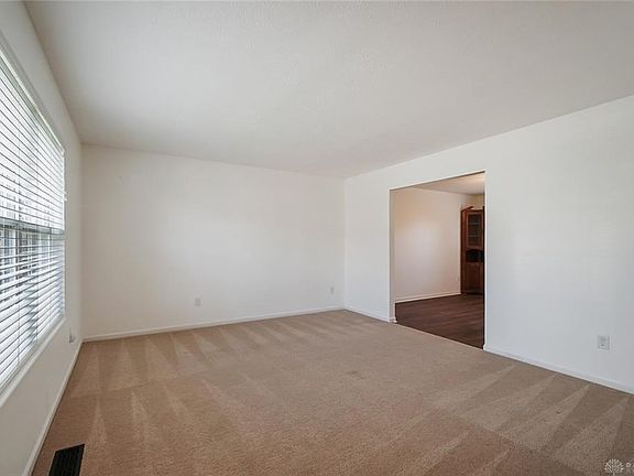 4th image of 2144 Blanton Dr