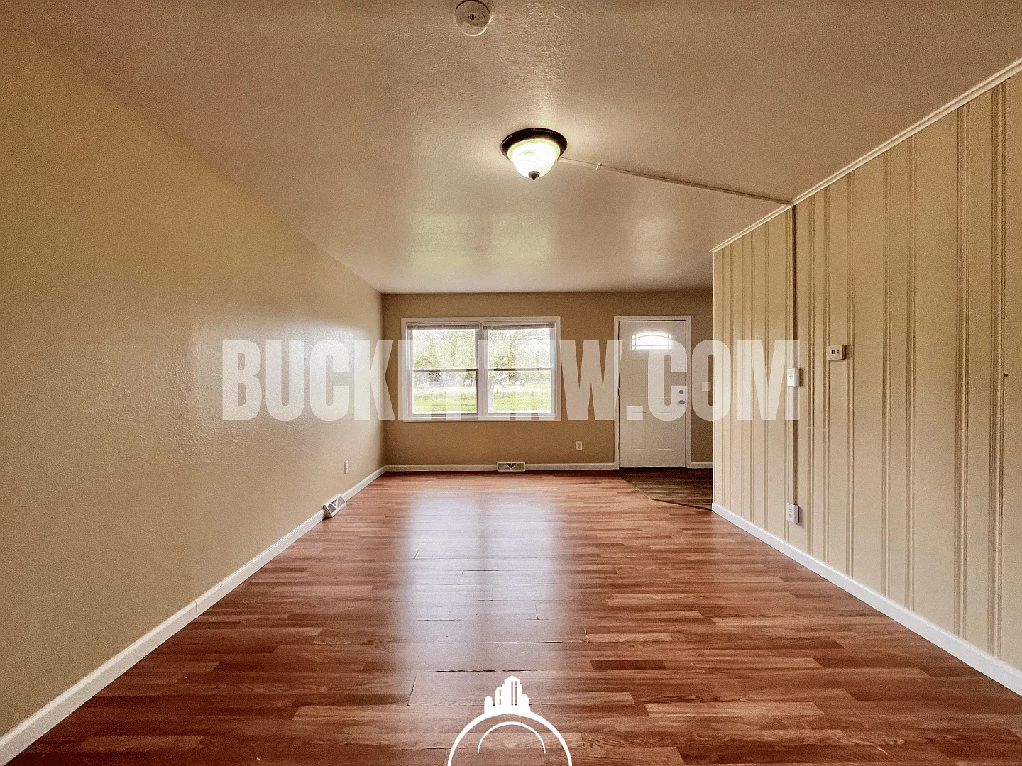 3 Bedroom House — Photo 4