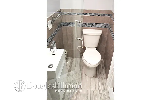 Rented by Douglas Elliman | media 25