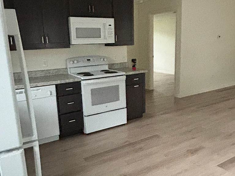 800 Tayman Ave #A — Photo 2