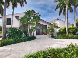 300 Leucadendra Dr, Coral Gables, FL 33156