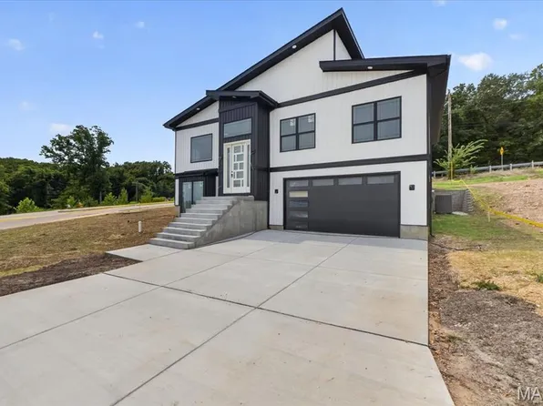 986 Hydeaway Ct, Fenton, MO 63026