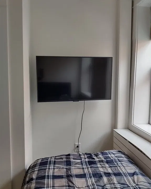 31 Irving St #4B