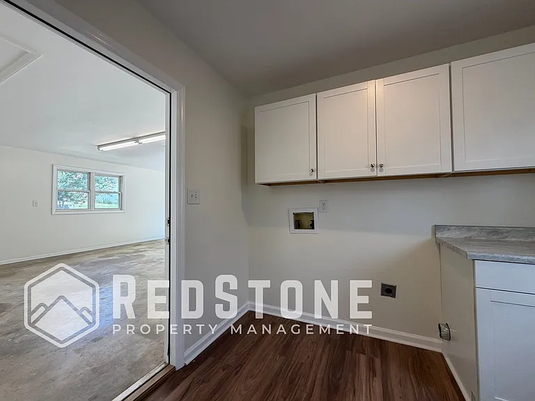 3138 Whitesell Dr #C — Photo 17