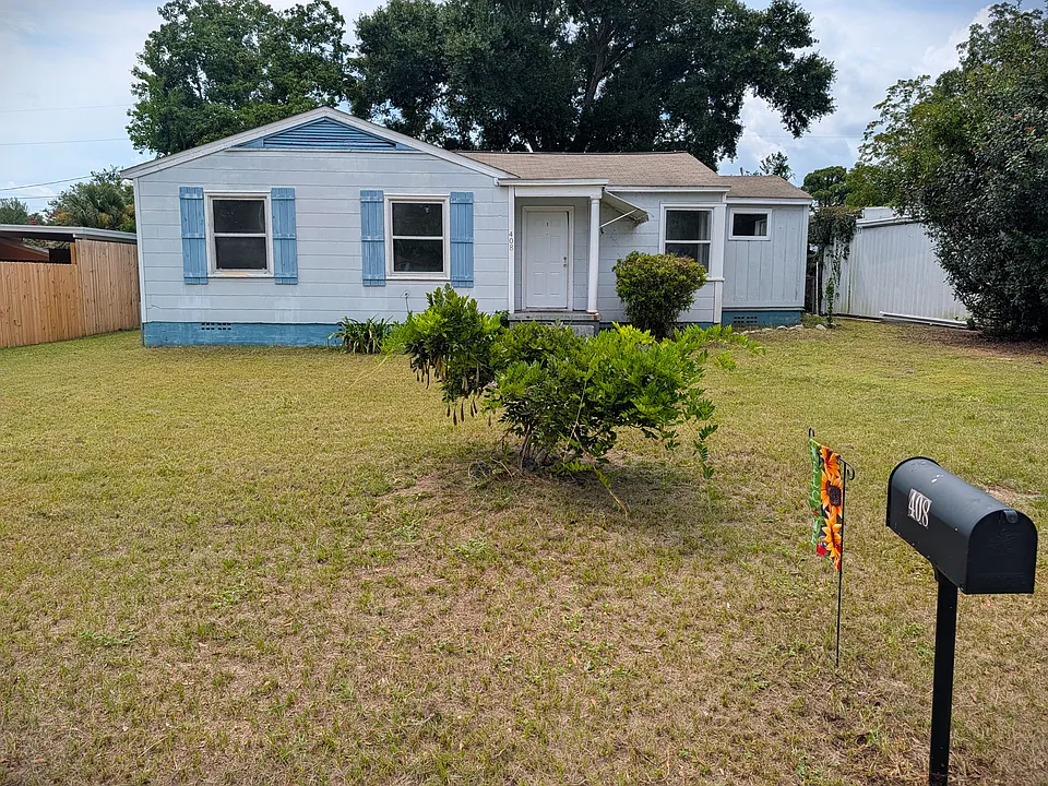 408 Gibbs Rd