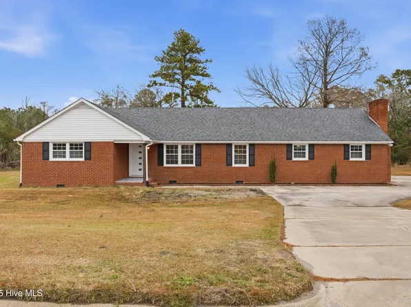 2141 Caratoke Highway, Moyock, NC 27958