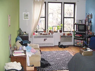 Rented by Best Apartments North Inc