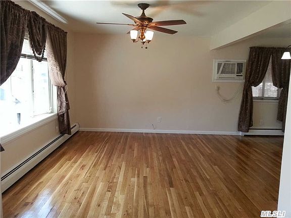 4th image of 200 Frederick Ave