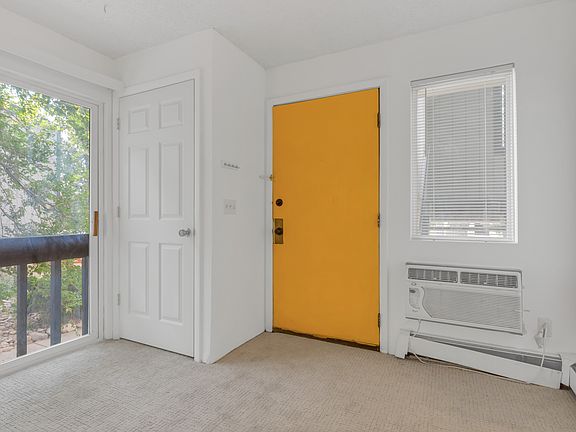 2nd image of 2133 Canyon Blvd #3