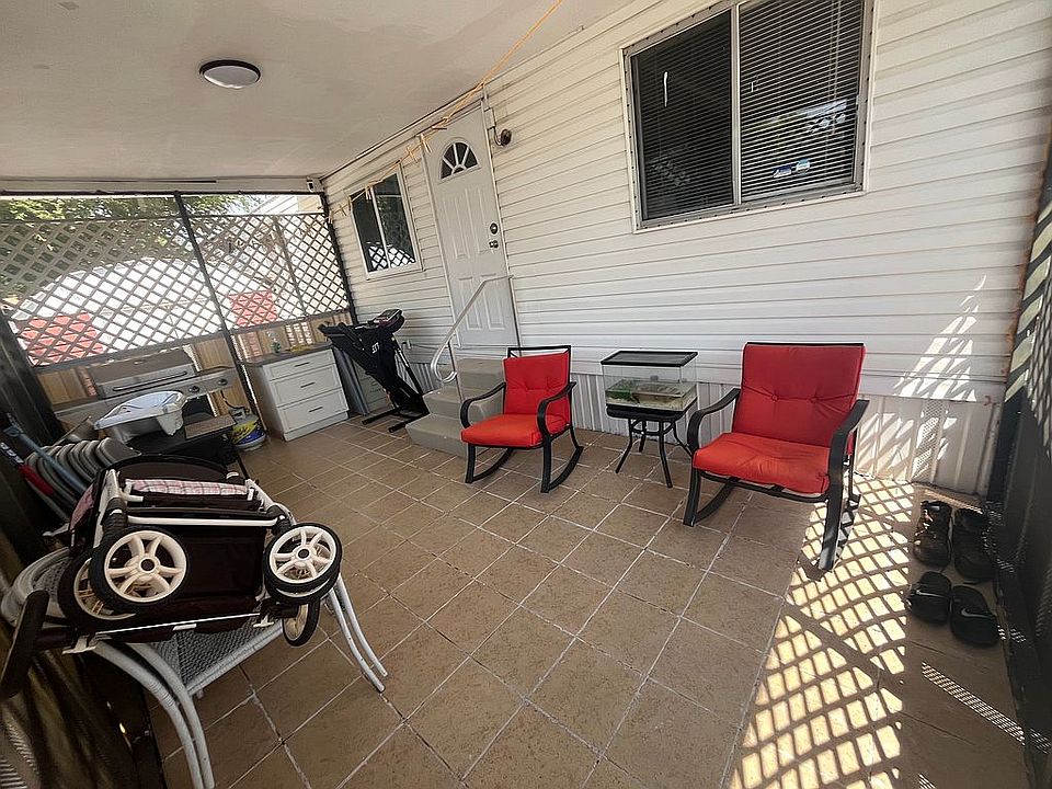 1st image of 116 Sandy Ave #101