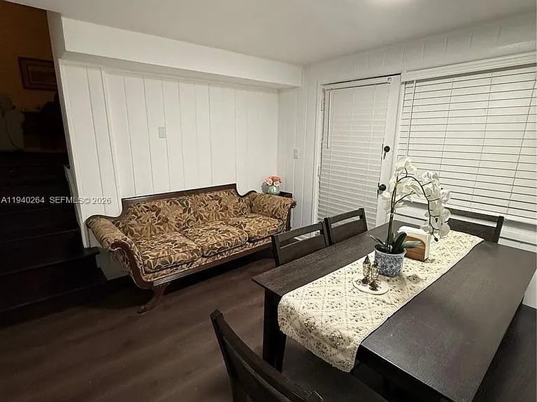 2036 NE 21st Ave #2 — Photo 8