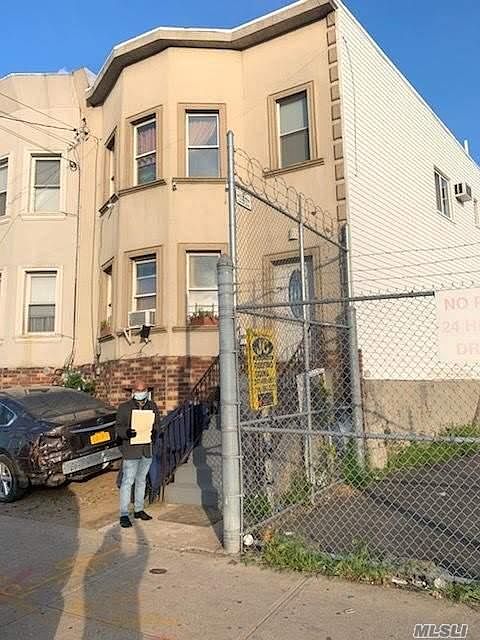 1st image of 16830 Liberty Ave