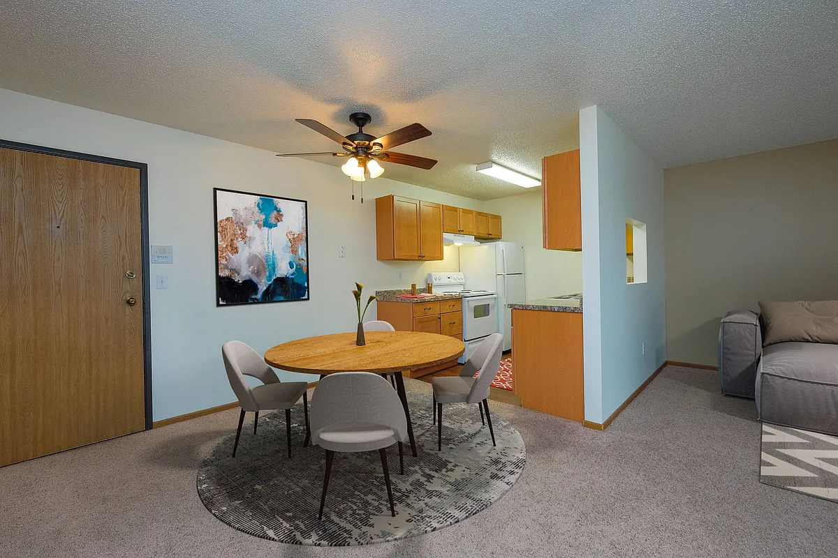 Fargo, ND Maybrook Apartments | Dining - Maybrook