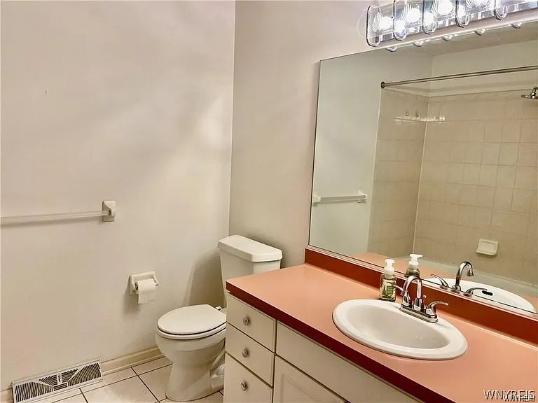 5458 Center Pine Ln — Photo 27