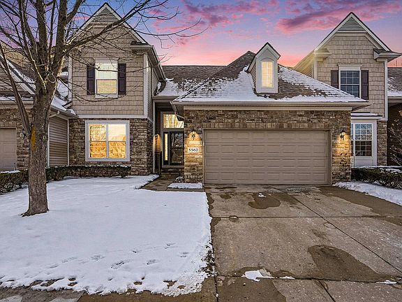 3rd image of 5567 Gallery Park Dr