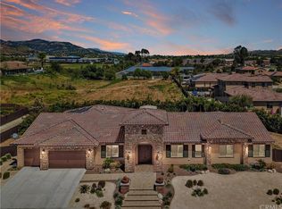 42325 Dove Creek Ct, Murrieta, CA 92562