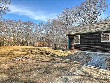 1313 D Curtis Corner Rd, Wakefield, RI 02879 | Zillow