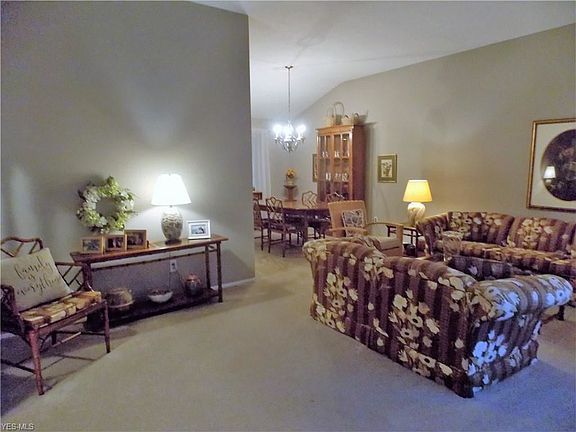 3rd image of 27955 Forestwood Pkwy