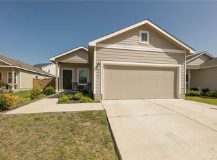 816 Circle Way, Jarrell, TX 76537
