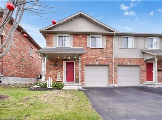 30 Bryan Ct #14, Kitchener, ON N2A4J5