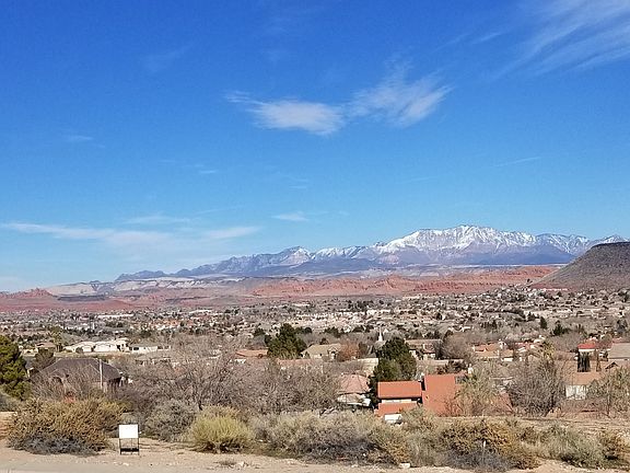 View of Pine Mtn