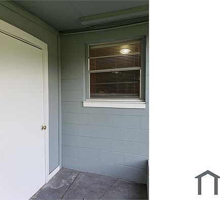 5th image of 3013 SE 19th Ave