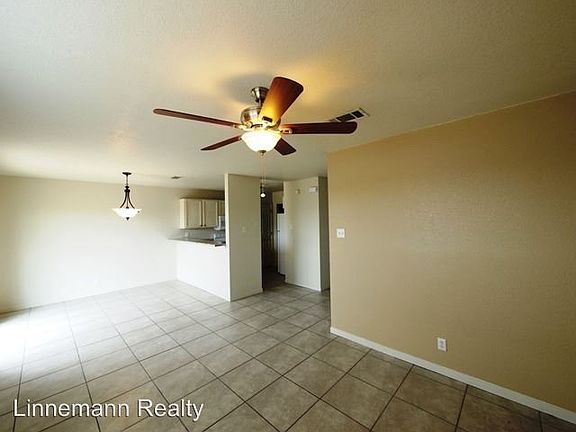2nd image of 5204 Daybreak Cir APT A