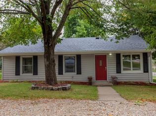 321 Locust St, De Soto, IA 50069