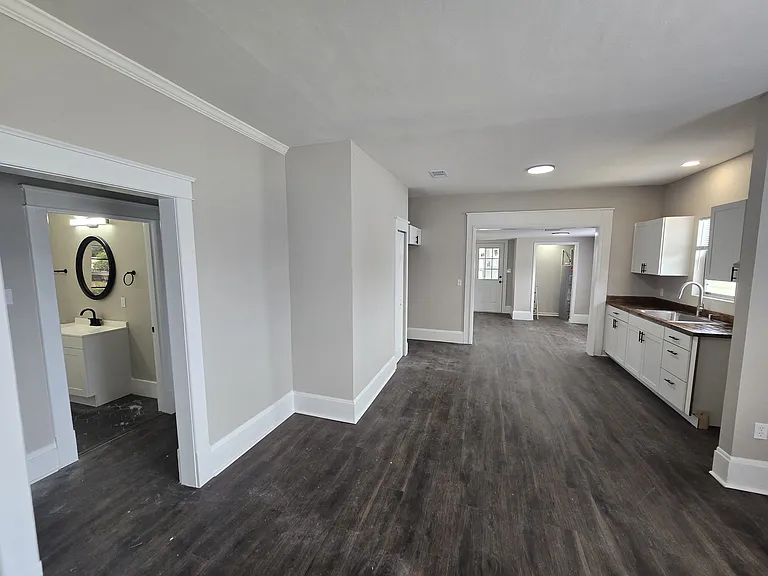 540 Park Ave — Photo 7