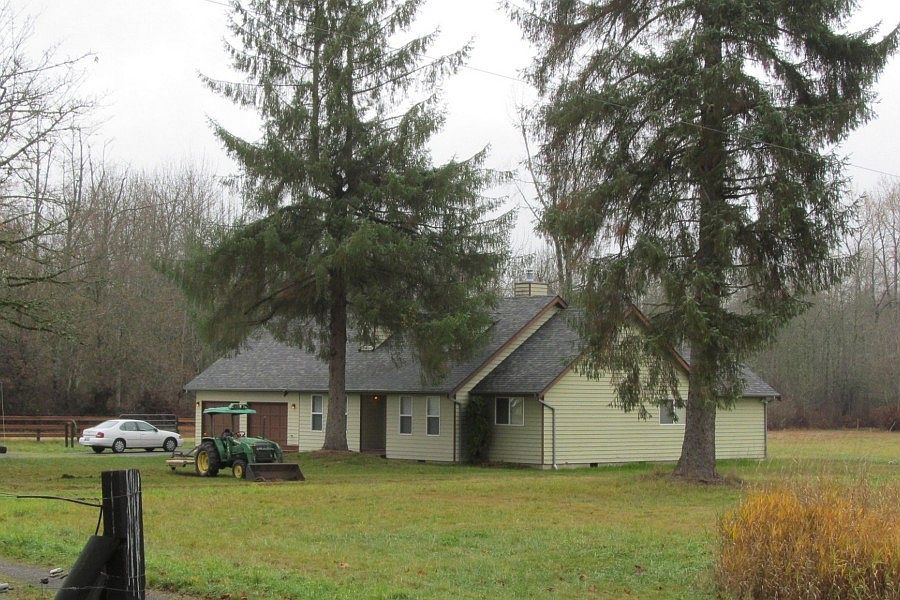 1st image of 4101 227th Avenue Ct E