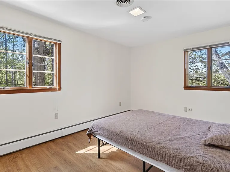 11 Forest Ln — Photo 13