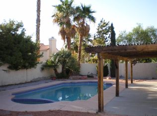 51 Reyburn Dr, Henderson, NV 89074