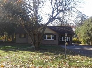 3400 Eisenbrown Rd, Reading, PA 19605