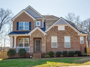 2330 Dewey Dr, Spring Hill, TN 37174