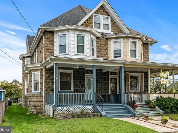 303 Summit Ave, Westville, NJ 08093