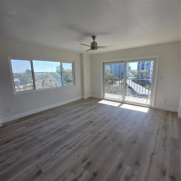 650 Island Way #408 — Photo 8