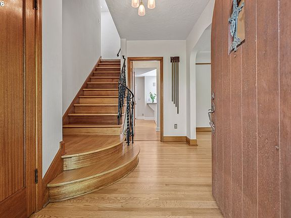 2nd image of 7538 SE 28th Ave