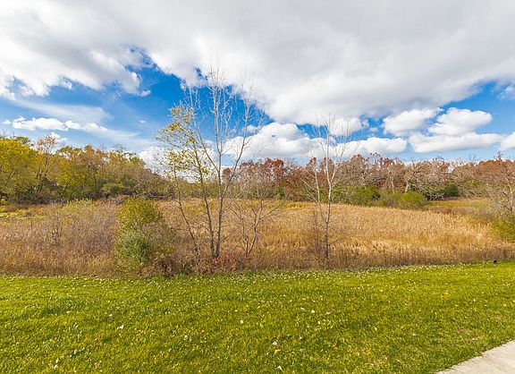 2nd image of 2141 Mohican Dr