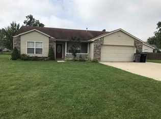 603 E Wawonaissa Dr, Syracuse, IN 46567