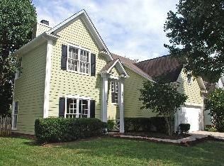 12116 Townmeade Ct, Raleigh, NC 27613