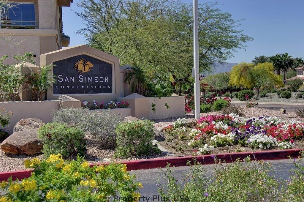2 bed, 1.0 bath, 937 sqft, $1,350 — Photo 2